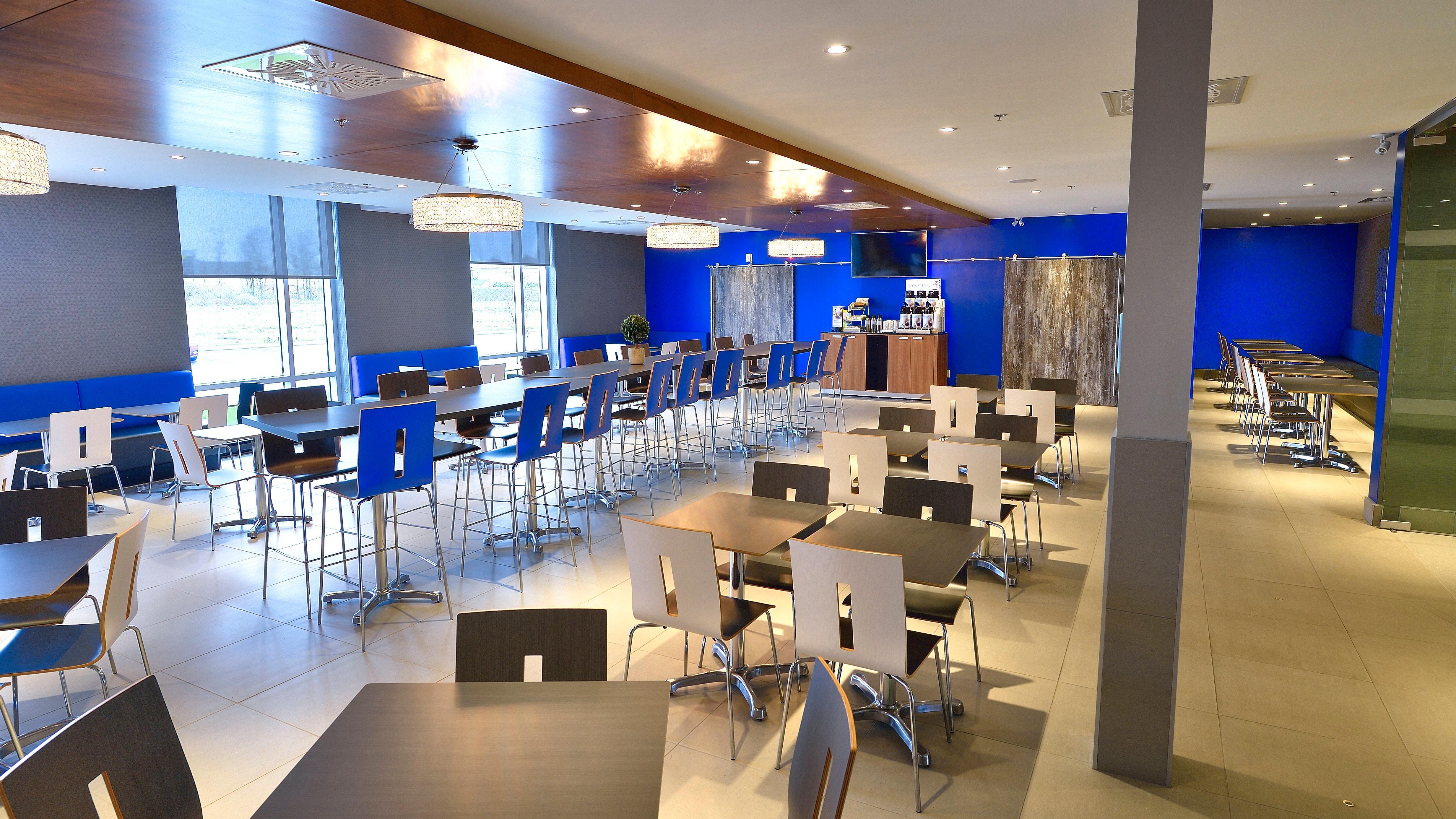Holiday Inn Express & Suites Vaudreuil-Dorion By Ihg Exterior foto